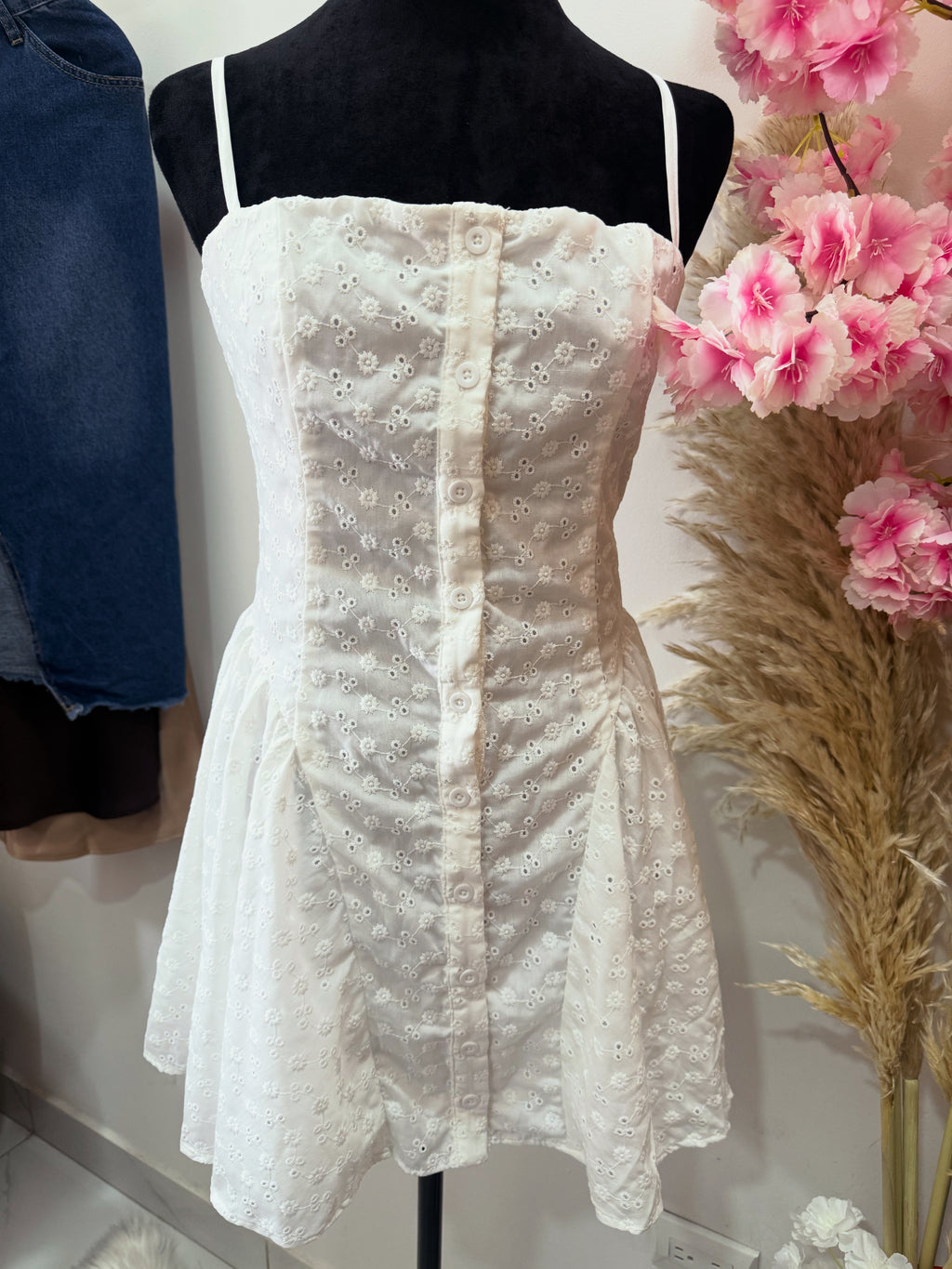MISSGUIDED Vestido Mini Patinador Corsé Bordado Tirantes