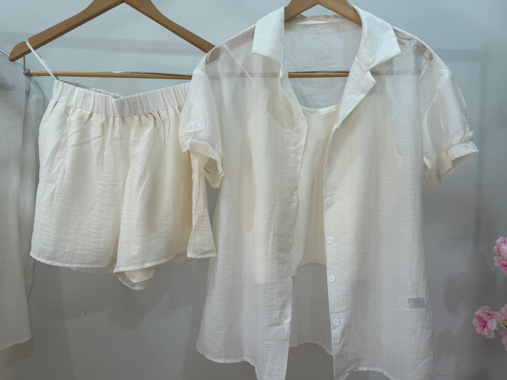 Breezaya Set 3 Piezas de Verano para Mujer – Camisa Texturizada, Chaleco y Shorts