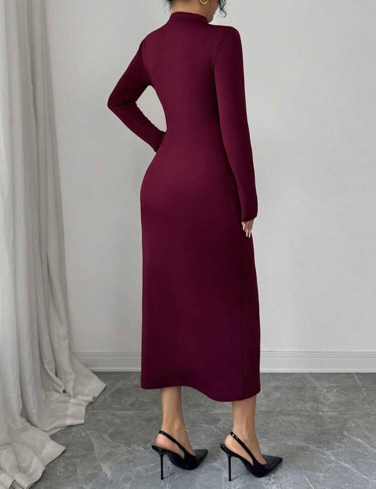 Elenzga Vestido Ajustado Elegante Unicolor con Decoración Metálica - Talla Grande Otoño