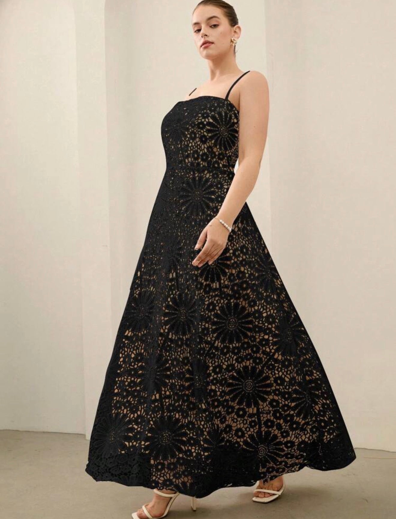 BELROSIE Vestido Largo Encaje Floral Calado