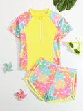 Conjunto de Baño Floral Top Raglan y Shorts para Niña