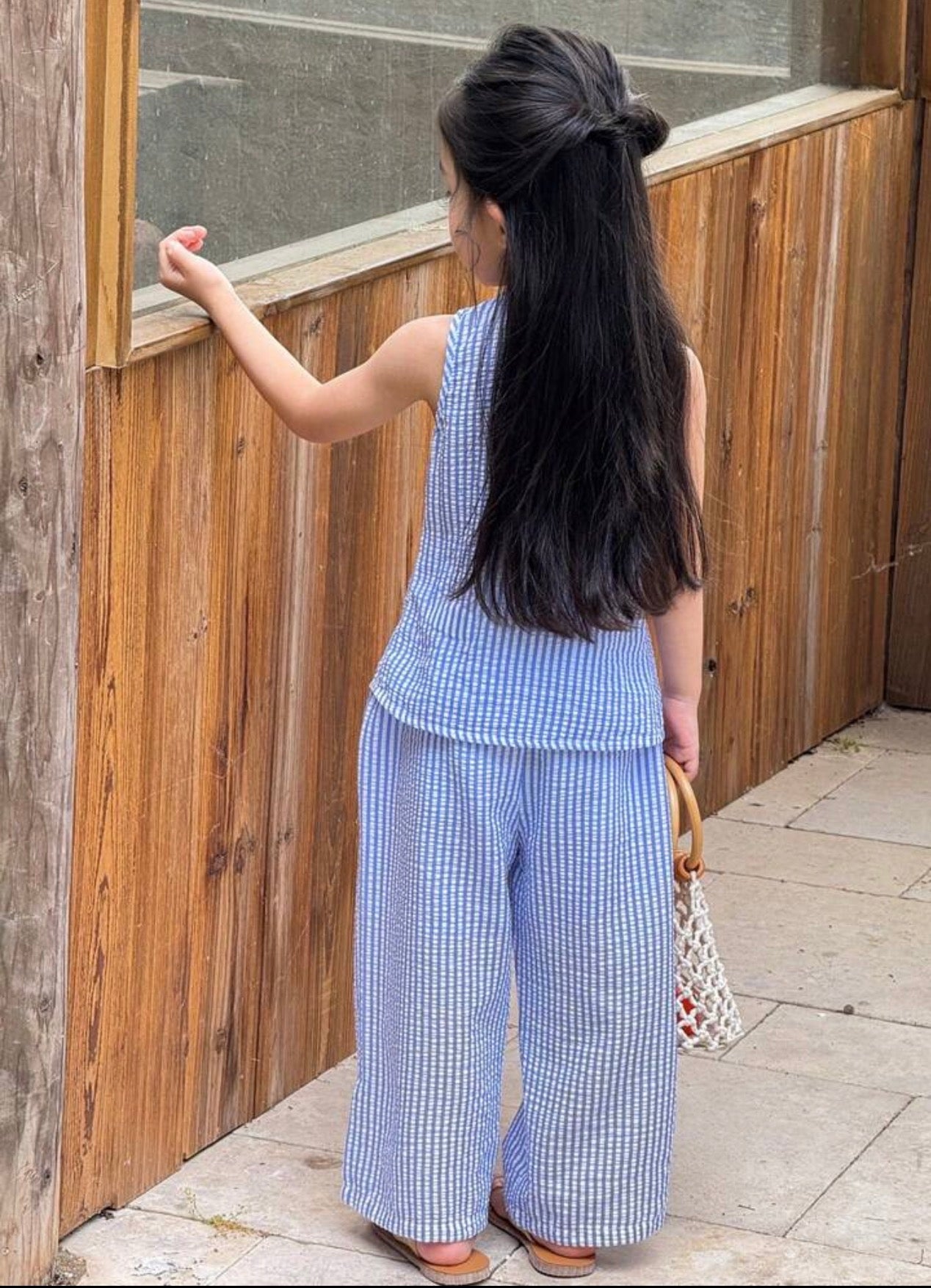 Conjunto a Rayas Azul Top sin Mangas y Pantalón Recto para Niña
