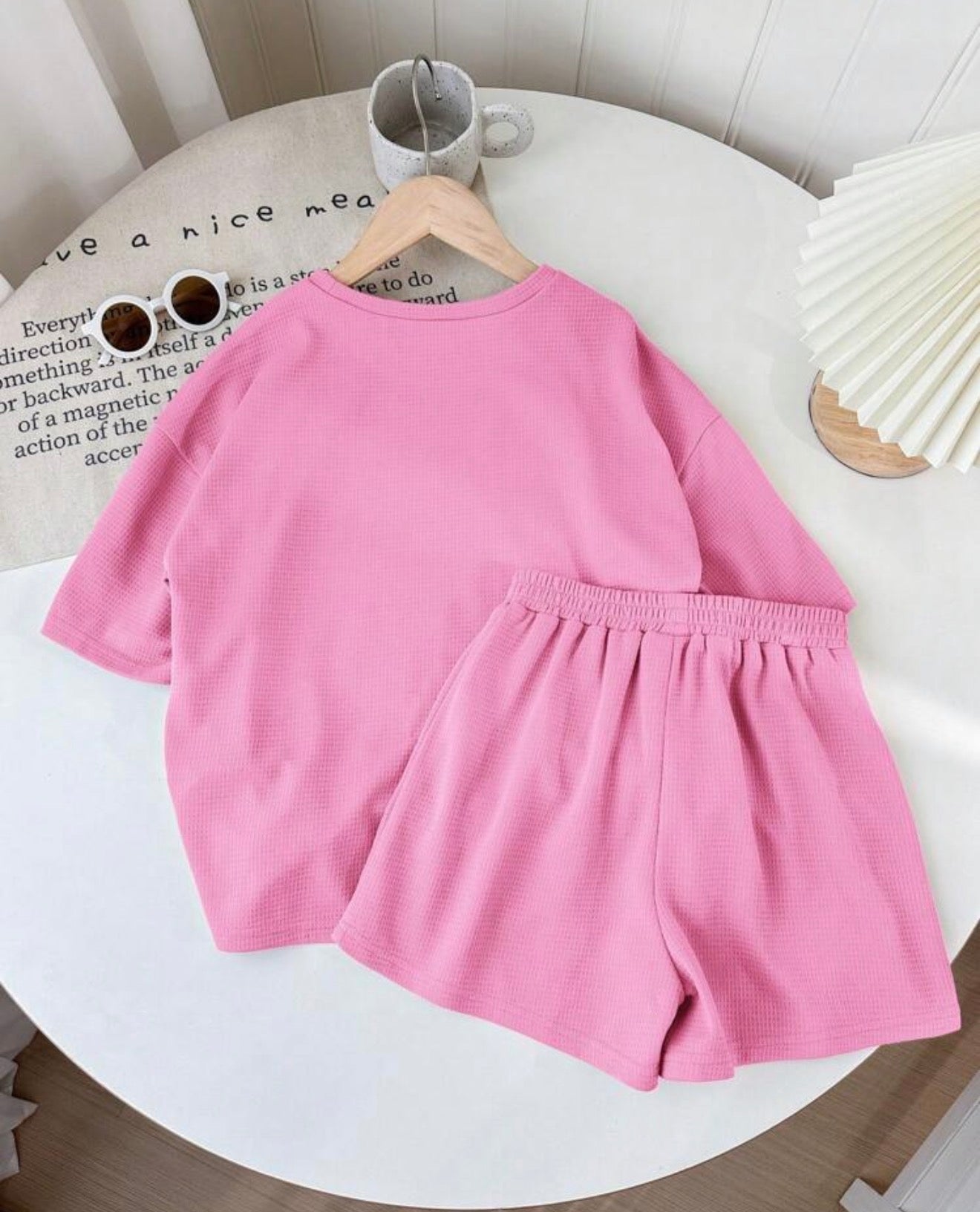 SHEIN LMoss Kids Conjunto Informal 2 Piezas Blusa Manga Corta y Shorts Rosa Niña