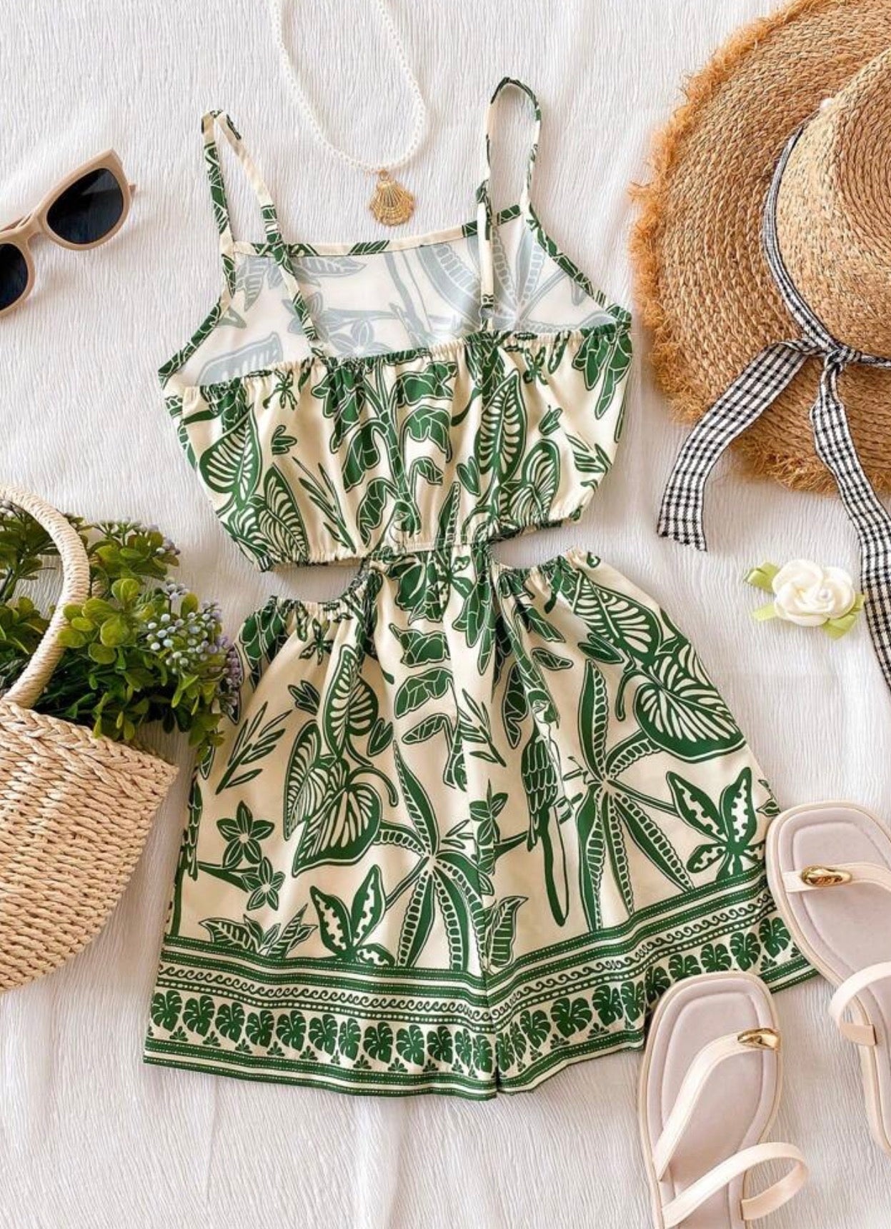 Conjunto Tropical Top y Short Estampado Hojas Niña