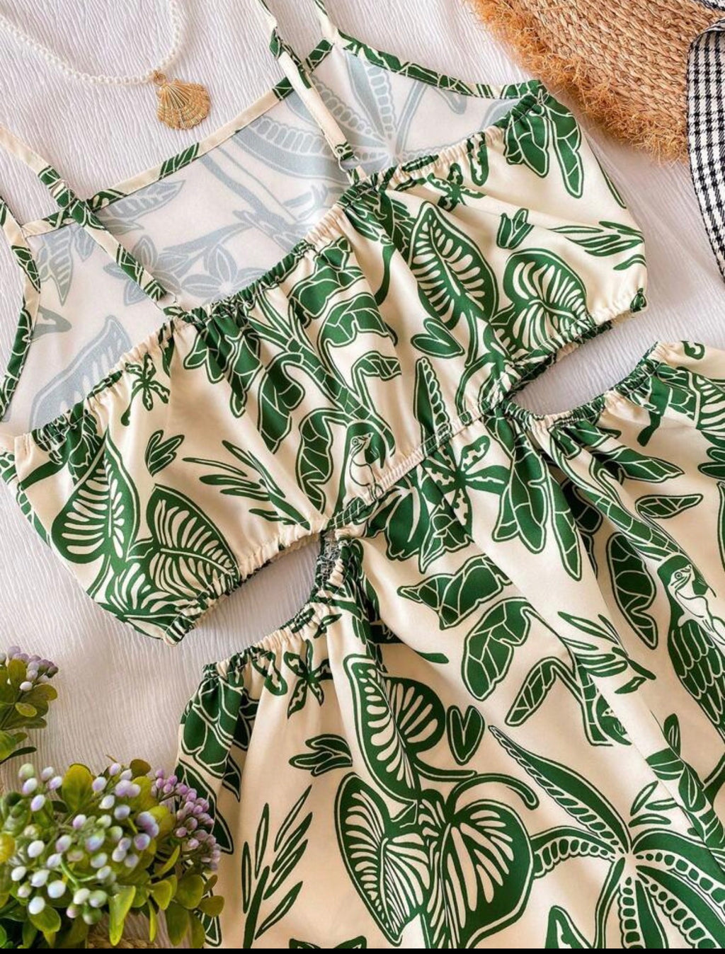 Conjunto Tropical Top y Short Estampado Hojas Niña