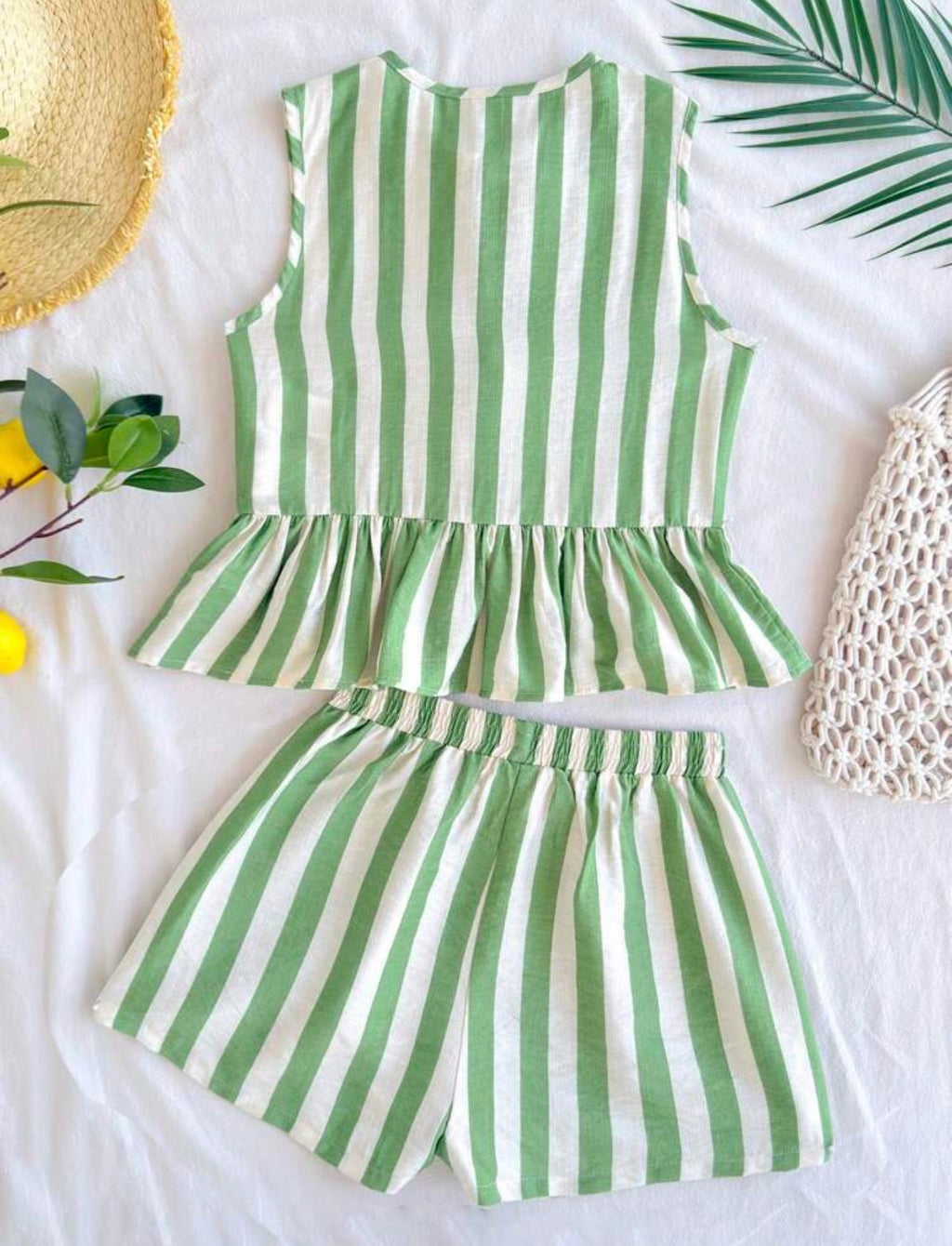 Conjunto 2 Piezas Top con Moño y Short a Rayas Verde Niña