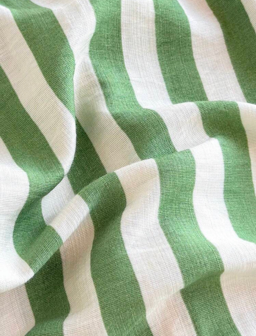 Conjunto 2 Piezas Top con Moño y Short a Rayas Verde Niña