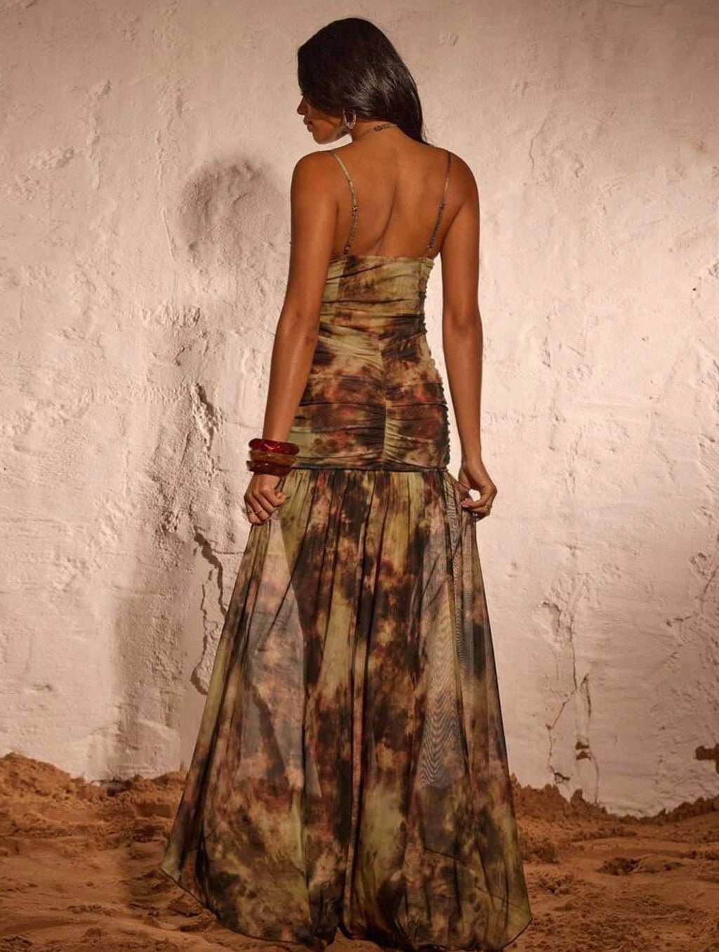 Opulessa | Vestido Ajustado de Media Longitud con Estampado de Malla