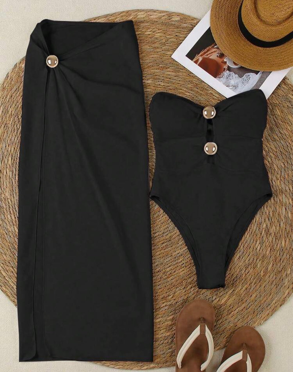 Nuevo conjunto de traje de baño de una pieza con escote bandeau y falda de cobertura, elegante y sexy, color negro con diseño calado