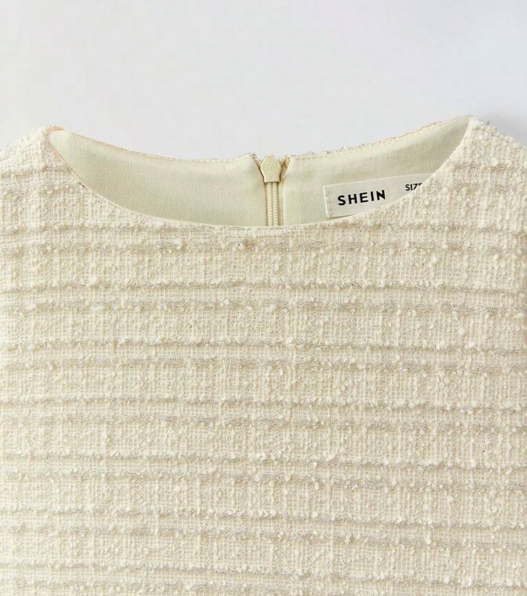Vestido infantil tweed marfil - detalle bolsillo y botón