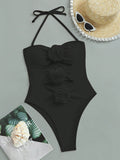 Detalle inferior del traje de baño negro