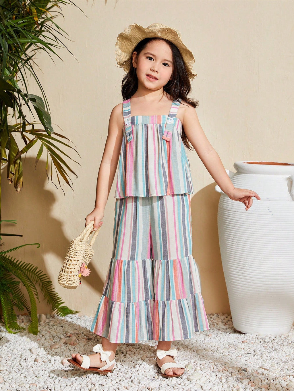 Conjunto dos piezas niña rayas multicolor vista frontal completa
