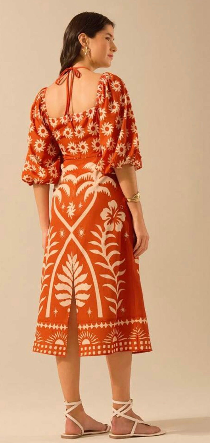 CAJUNI Vestido Boho Tropical - Vista trasera completa